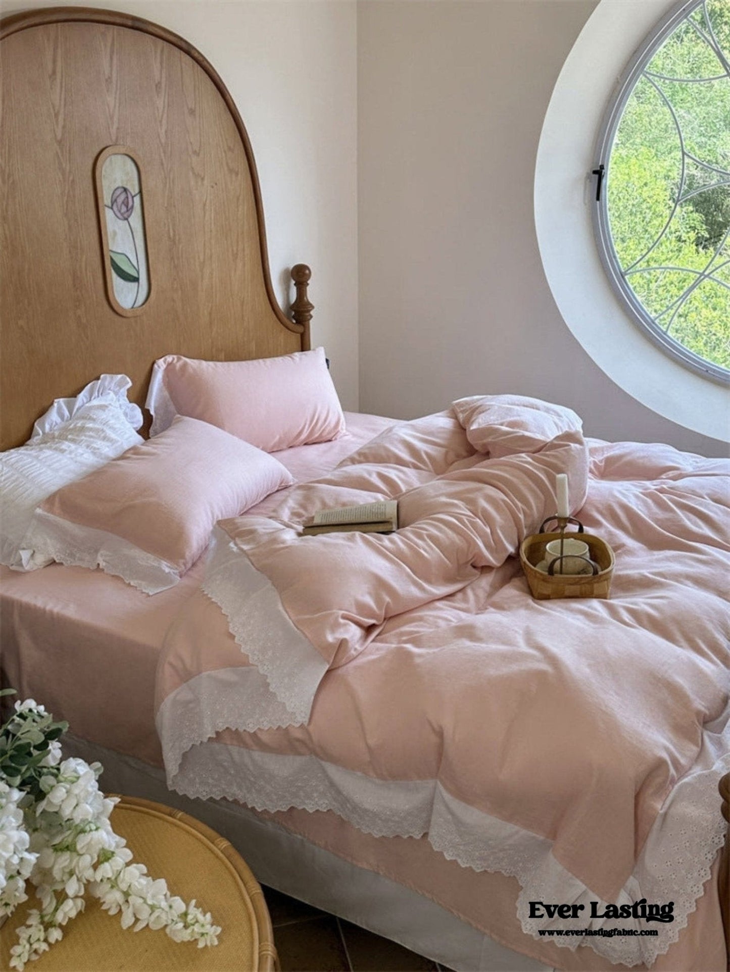 White Ruffle Lace Bedding Set / Purple