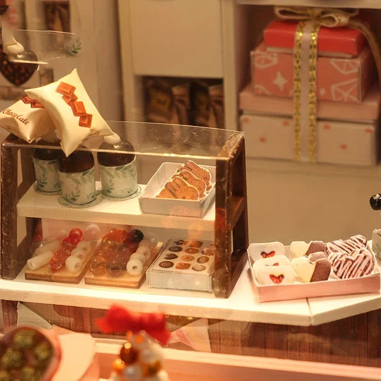Wooden Miniature Coffee Shop Model House Handmade Wooden Decoration