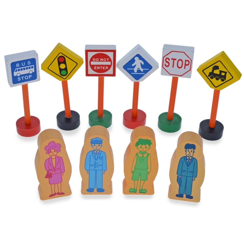 Set of 40 Pieces City Vehicles, Buildings, and Signs Wooden Blocks